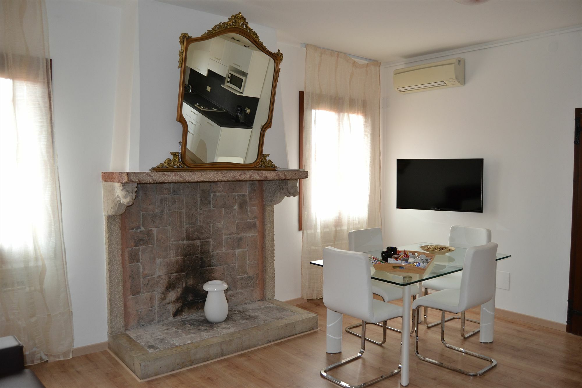 Suite In Venice Ai Carmini Veneza Exterior foto