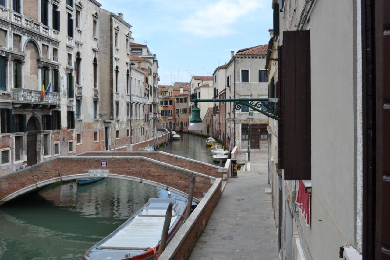 Suite In Venice Ai Carmini Veneza Exterior foto
