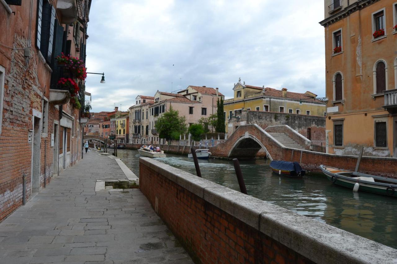 Suite In Venice Ai Carmini Veneza Exterior foto
